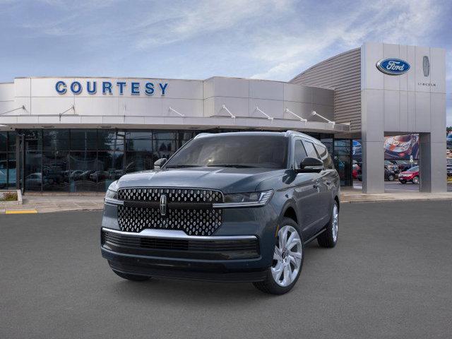 new 2025 Lincoln Navigator car, priced at $109,540