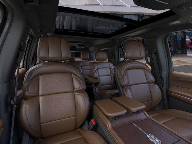 new 2025 Lincoln Navigator car, priced at $109,540