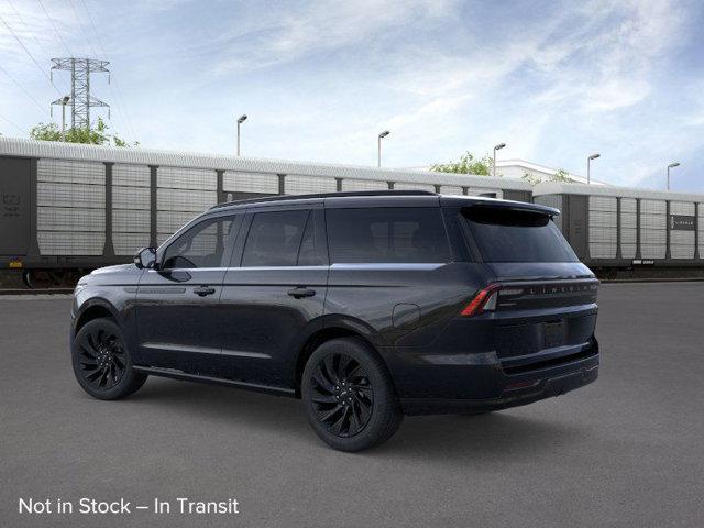 new 2025 Lincoln Navigator car, priced at $106,685