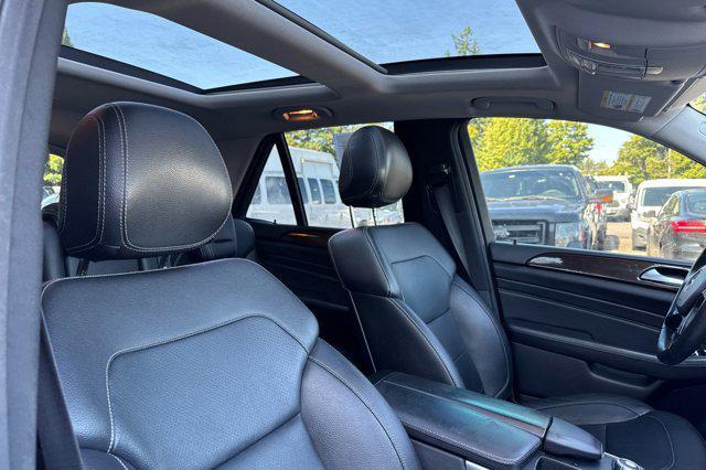 used 2015 Mercedes-Benz M-Class car, priced at $13,517