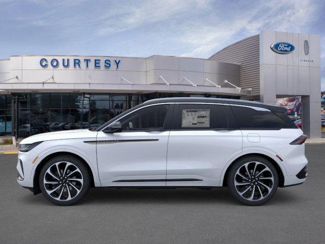 new 2026 Lincoln Nautilus car, priced at $80,390