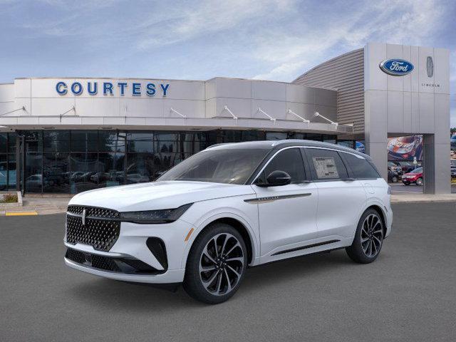 new 2026 Lincoln Nautilus car, priced at $80,390