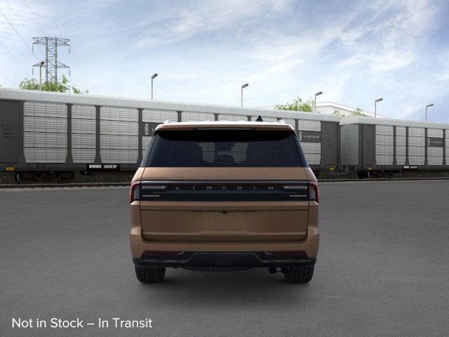new 2025 Lincoln Navigator car, priced at $121,435
