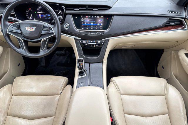 used 2017 Cadillac XT5 car, priced at $15,980