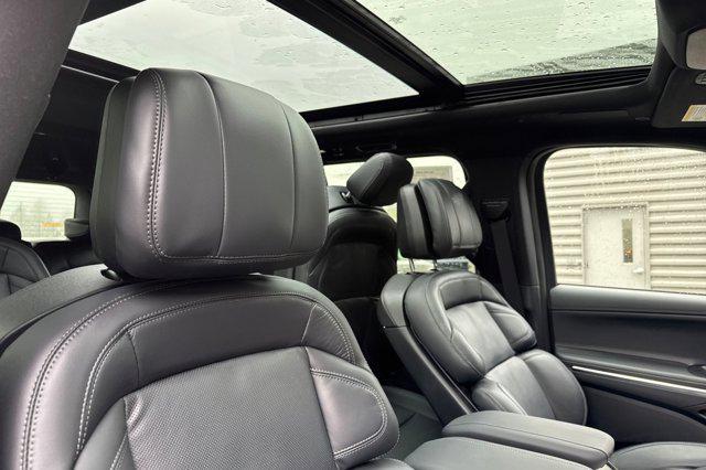 used 2025 Lincoln Navigator car, priced at $96,997