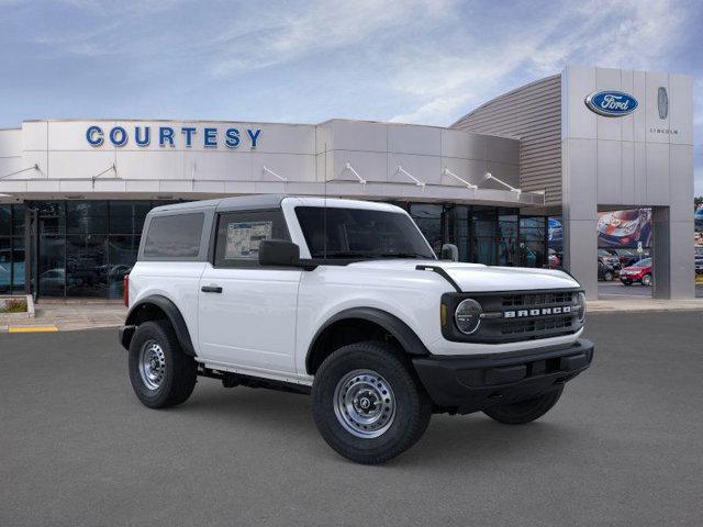 new 2025 Ford Bronco car, priced at $42,210