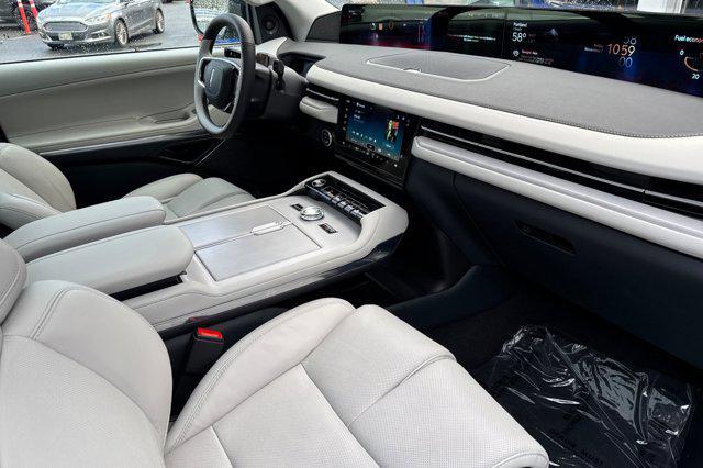 used 2025 Lincoln Navigator car, priced at $97,600