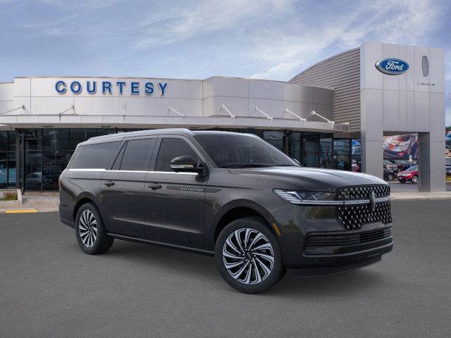 new 2025 Lincoln Navigator car, priced at $121,485