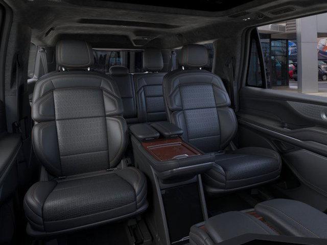 new 2025 Lincoln Navigator car, priced at $121,485