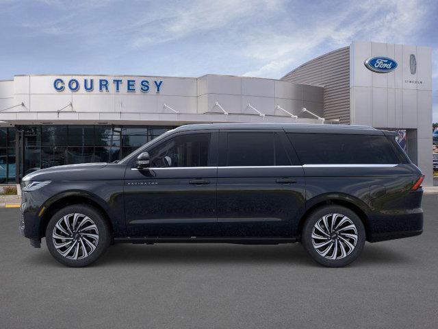new 2025 Lincoln Navigator car, priced at $121,485