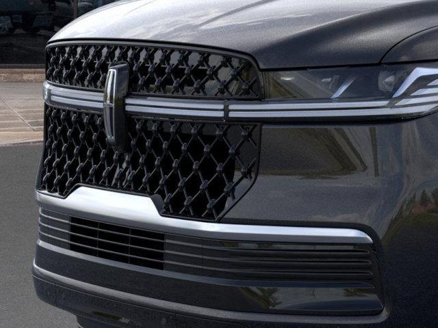 new 2025 Lincoln Navigator car, priced at $112,425