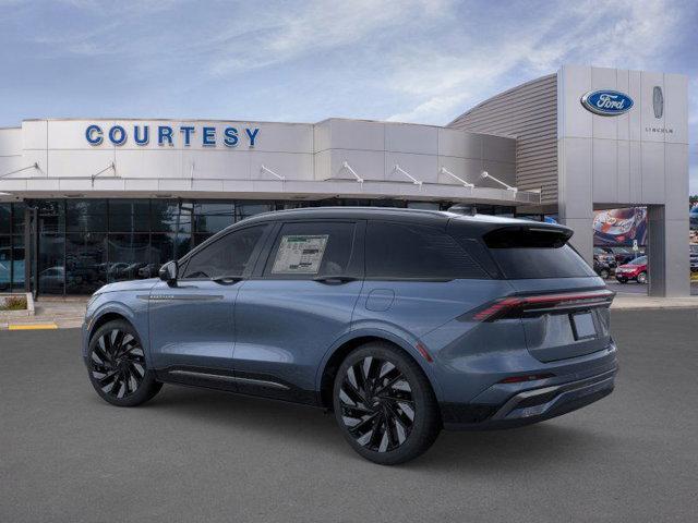 new 2025 Lincoln Nautilus car, priced at $76,375