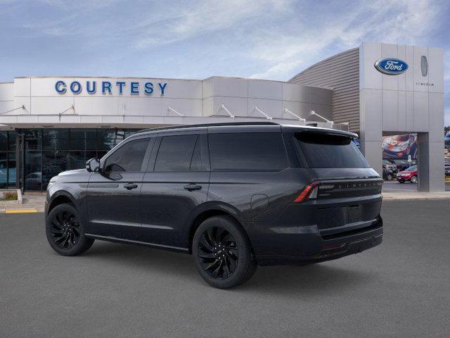 new 2025 Lincoln Navigator car, priced at $110,185