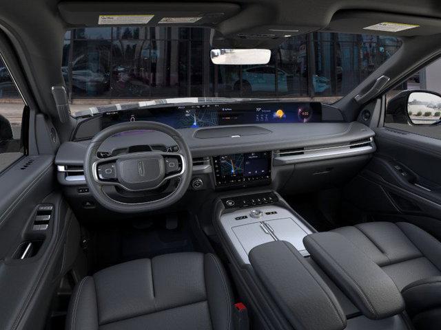 new 2025 Lincoln Navigator car, priced at $110,185