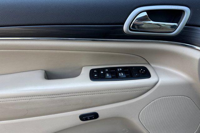 used 2019 Jeep Grand Cherokee car, priced at $19,271