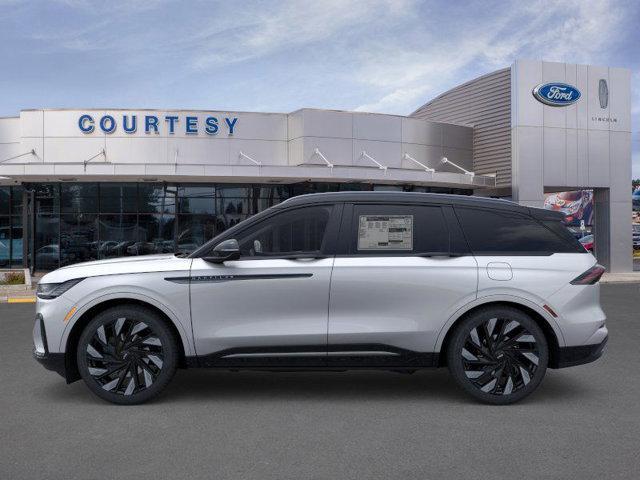 new 2026 Lincoln Nautilus car, priced at $70,005