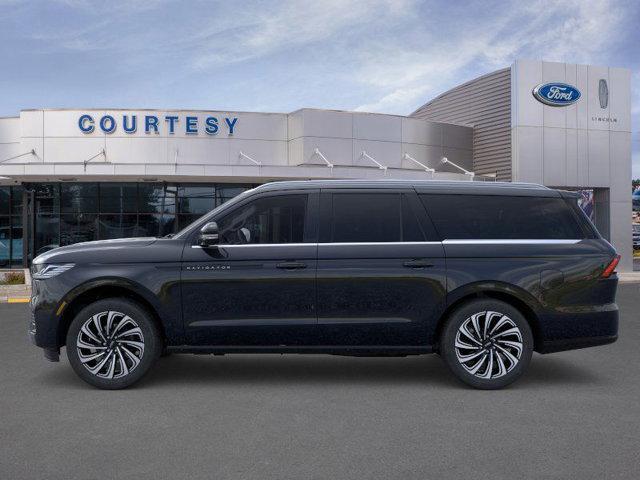 new 2025 Lincoln Navigator car, priced at $122,835