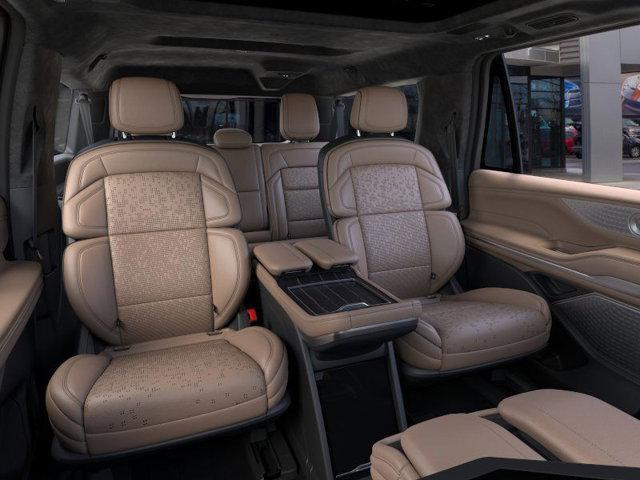 new 2025 Lincoln Navigator car, priced at $122,835