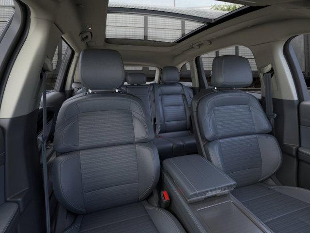 new 2025 Lincoln Nautilus car, priced at $66,552