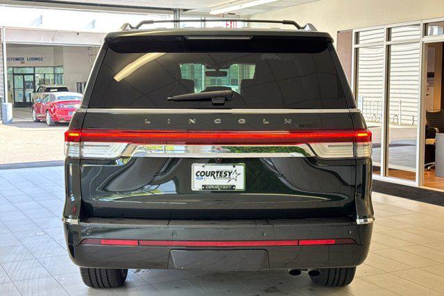 used 2022 Lincoln Navigator car