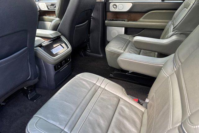 used 2022 Lincoln Navigator car