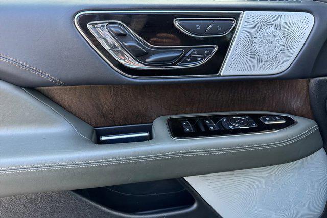 used 2022 Lincoln Navigator car