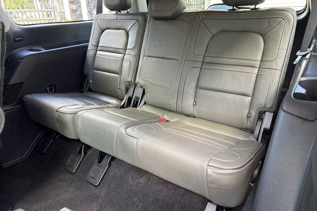 used 2022 Lincoln Navigator car