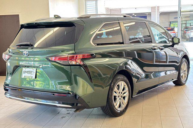 used 2021 Toyota Sienna car, priced at $49,048
