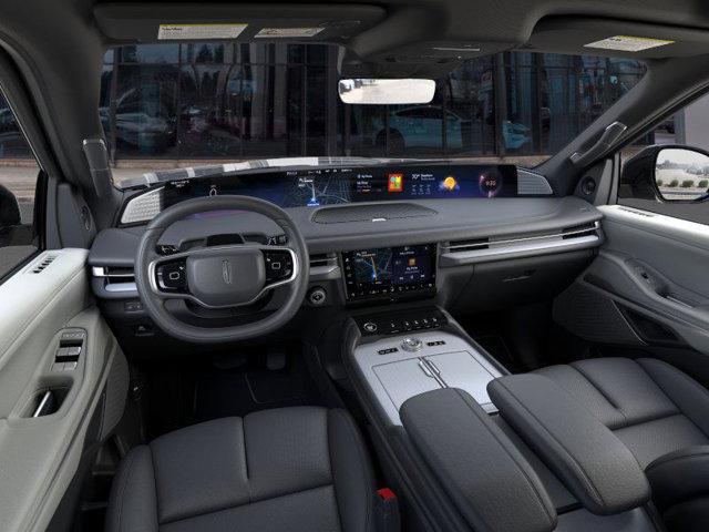 new 2025 Lincoln Navigator car, priced at $108,975