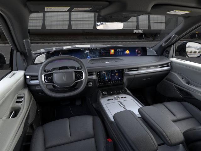 new 2025 Lincoln Navigator car, priced at $108,975