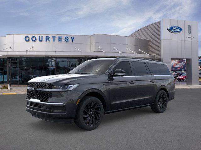 new 2025 Lincoln Navigator car, priced at $108,975