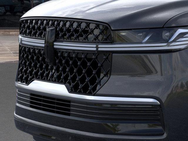 new 2025 Lincoln Navigator car, priced at $108,975