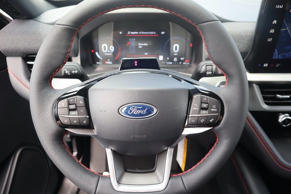 new 2025 Ford Explorer car, priced at $45,382