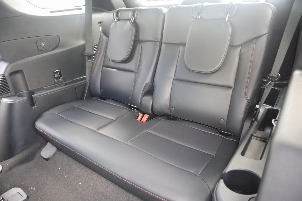 new 2025 Ford Explorer car, priced at $45,382
