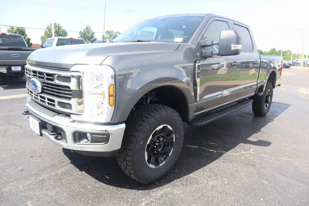 new 2025 Ford F-250 car, priced at $59,359
