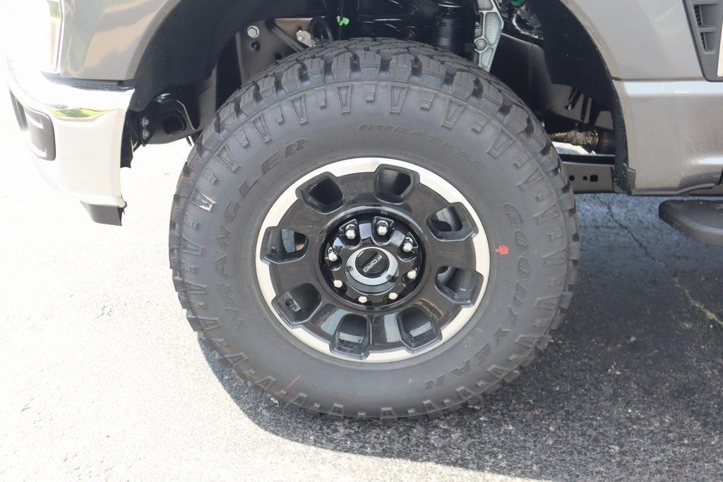 new 2025 Ford F-250 car, priced at $59,359