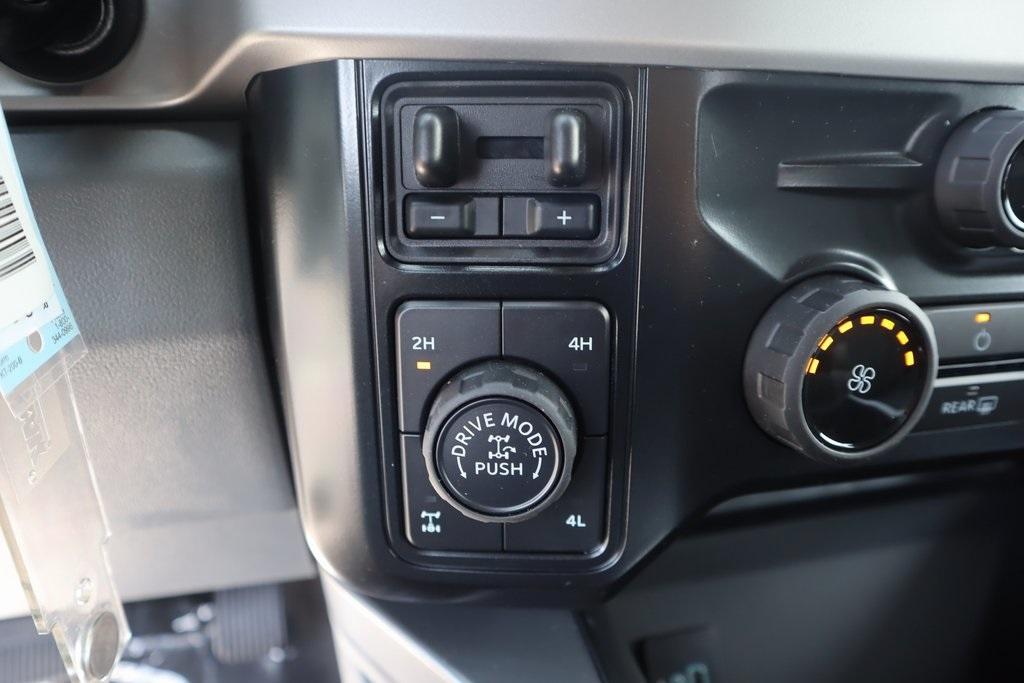 new 2025 Ford F-250 car, priced at $59,359