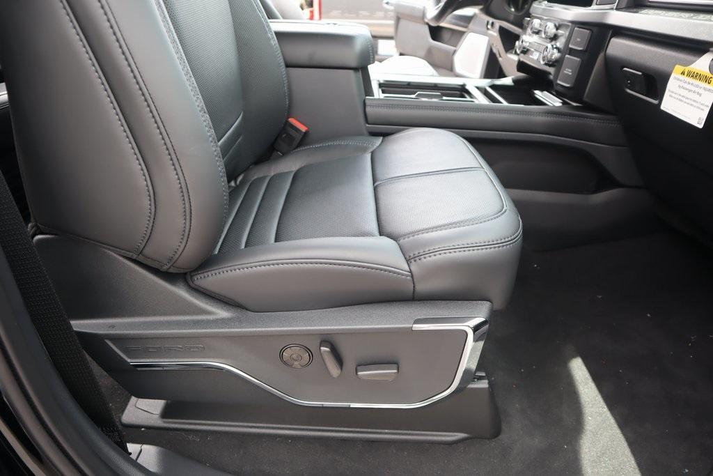 new 2025 Ford F-250 car, priced at $86,912