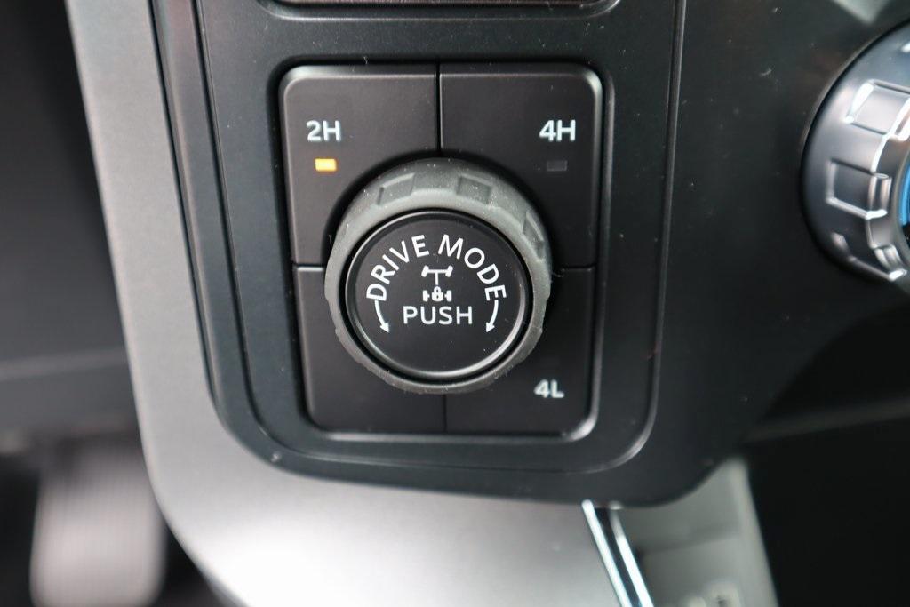 new 2025 Ford F-150 car, priced at $50,674