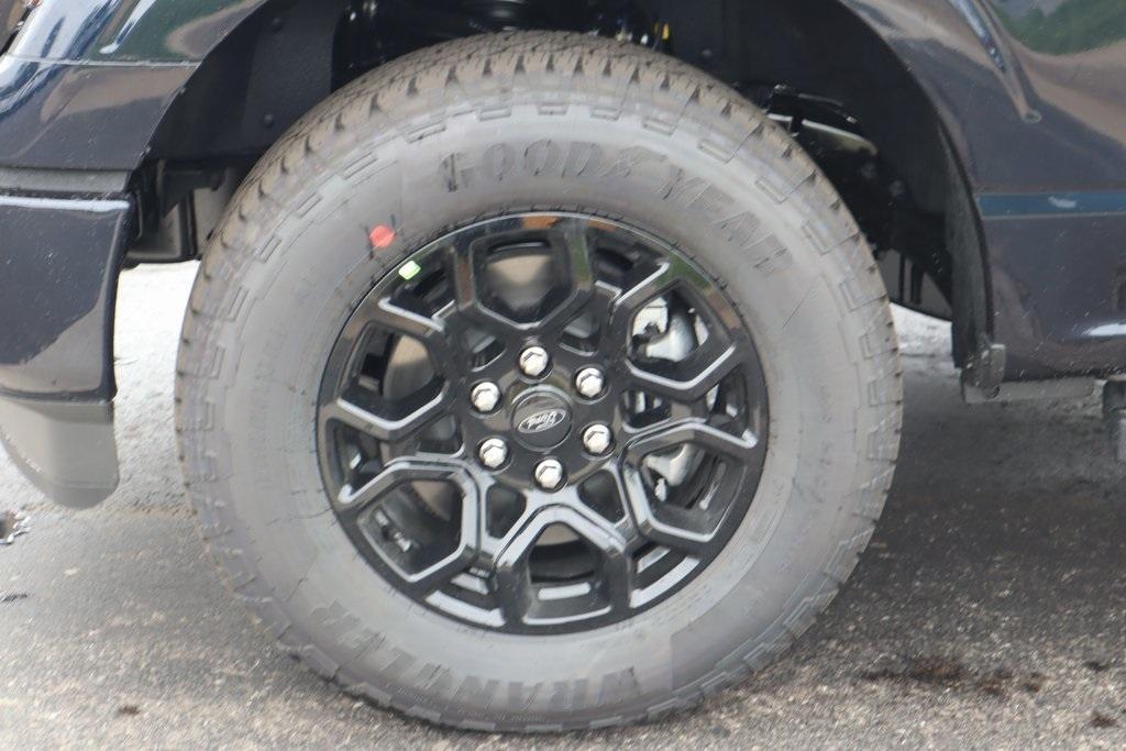 new 2025 Ford F-150 car, priced at $50,674
