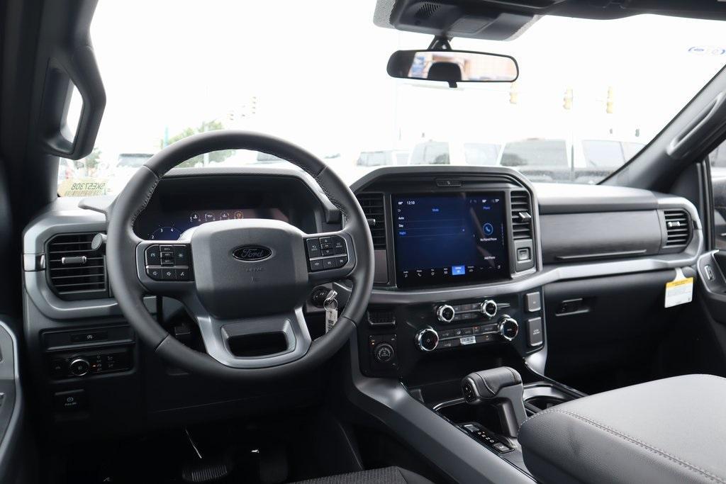new 2025 Ford F-150 car, priced at $50,674