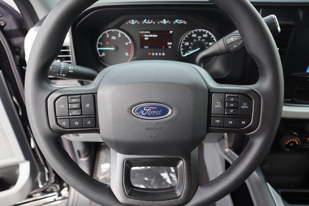 new 2025 Ford F-250 car, priced at $65,618