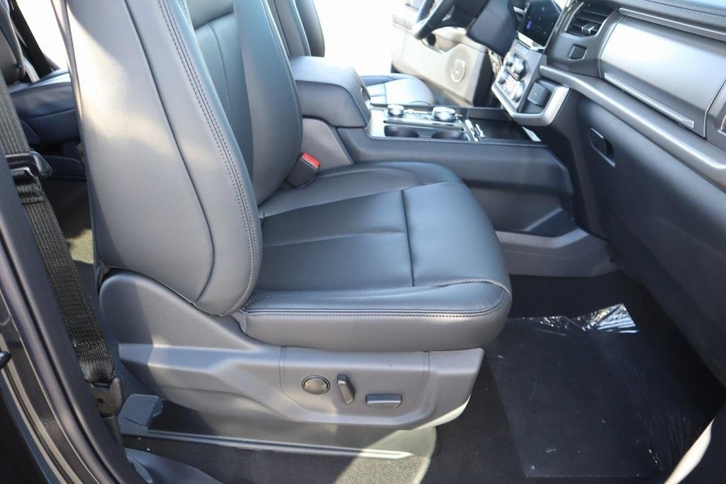 new 2024 Ford Expedition car, priced at $62,096