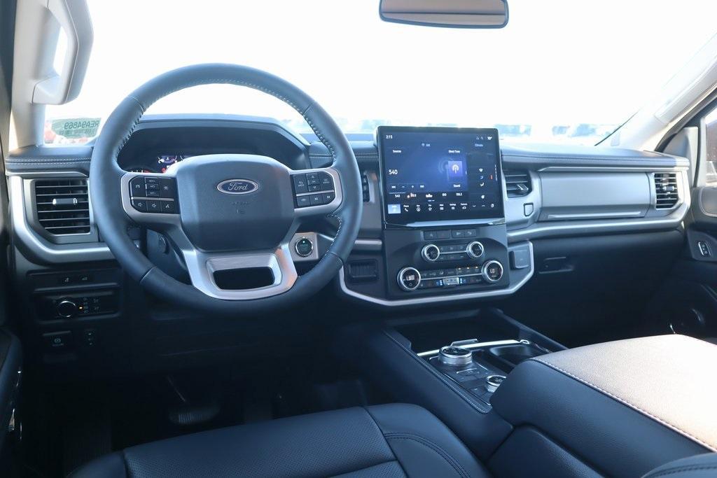 new 2024 Ford Expedition car, priced at $62,096