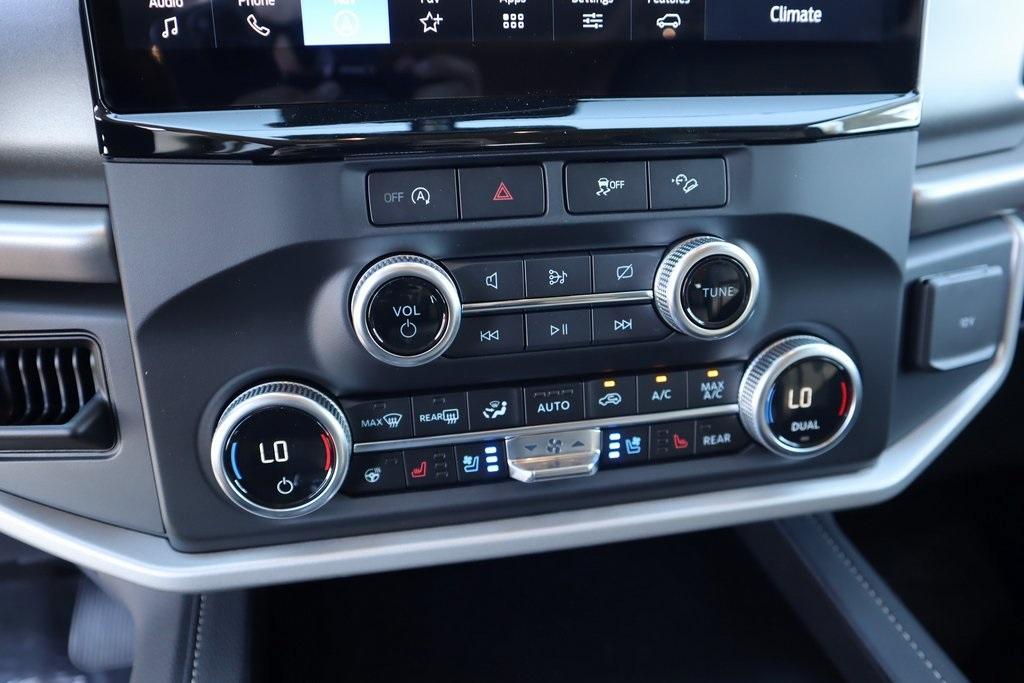 new 2024 Ford Expedition car, priced at $62,096