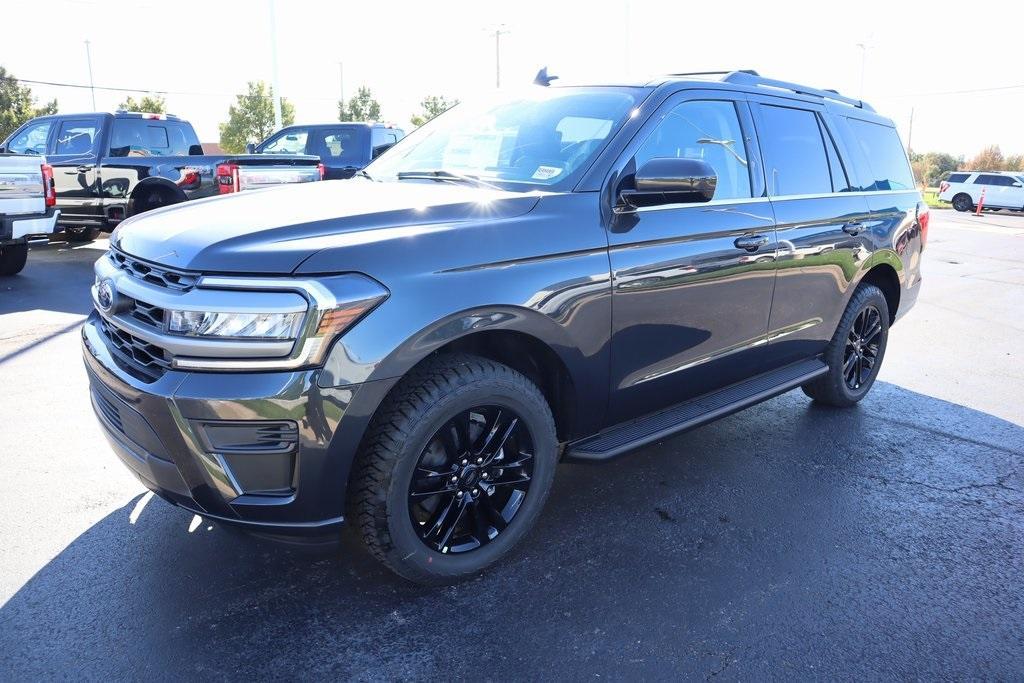 new 2024 Ford Expedition car, priced at $62,096