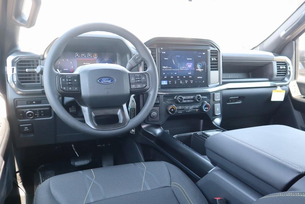 new 2025 Ford F-150 car, priced at $41,665