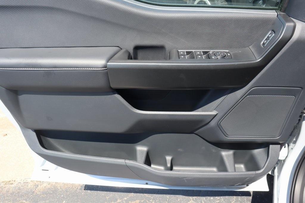 new 2025 Ford F-150 car, priced at $41,665