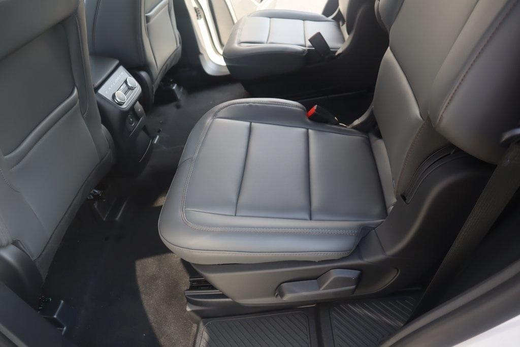 new 2025 Ford Explorer car, priced at $46,154