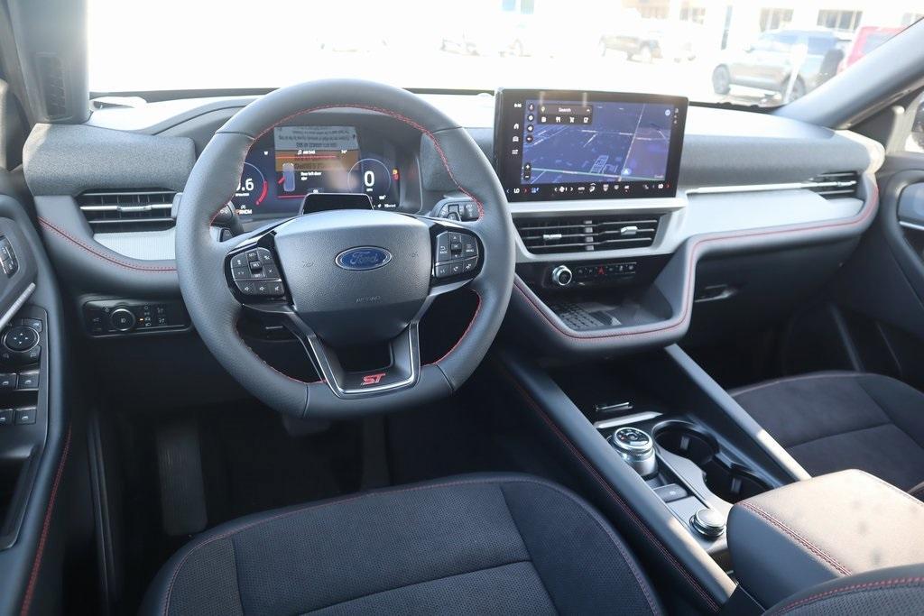 new 2025 Ford Explorer car, priced at $59,000